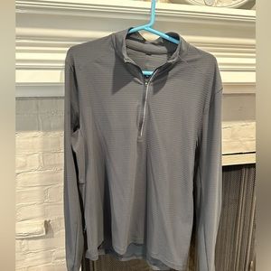 Lululemon pullover/ 1/4 Zip